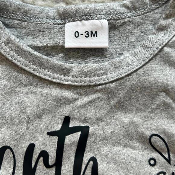 Baby Unisex Gray "IVF Baby" Onesie 0-3 months (NEW) - Picture 2 of 3